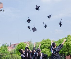 深圳低學(xué)歷升本科需好多費(fèi)用？選擇哪家培訓(xùn)機(jī)構(gòu)師資好