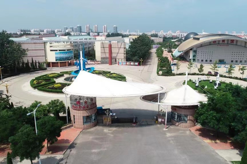 煙臺南山職業(yè)技術學校怎么樣-圖1