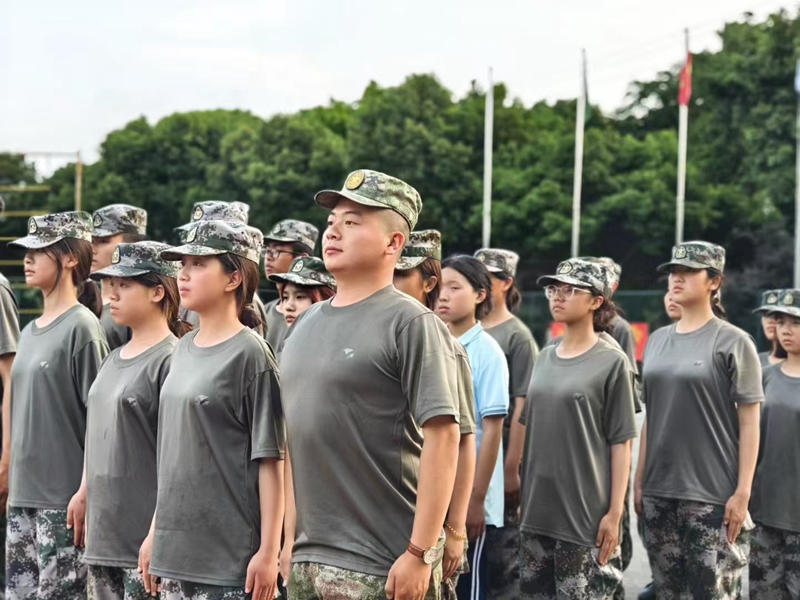 洛陽(yáng)市2025年10大戒網(wǎng)癮軍事化管理學(xué)?？诒麊我挥[-圖1