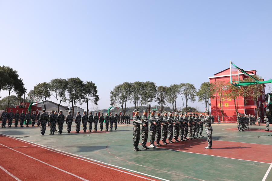  十大叛逆少年教育基地盤點(diǎn)：助力孩子轉(zhuǎn)變，家長(zhǎng)同步成長(zhǎng)-圖1